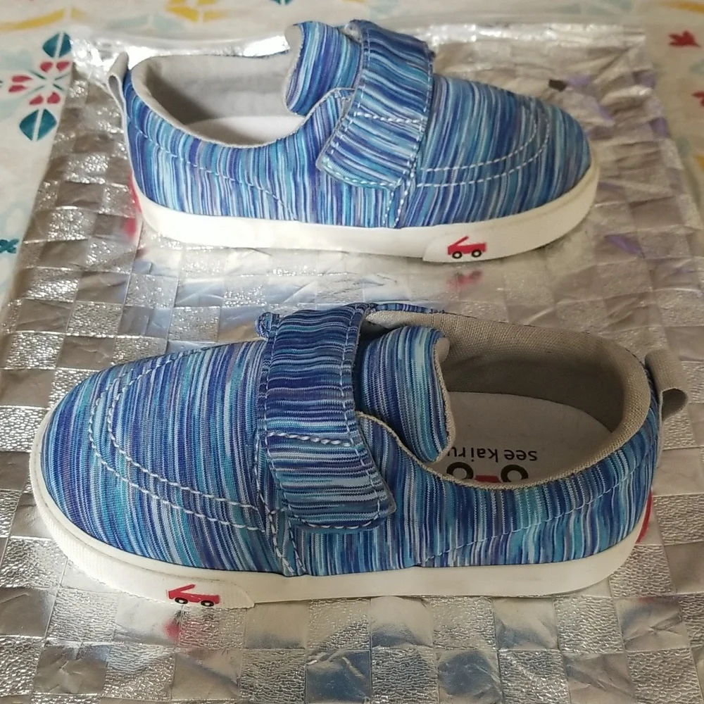 NWOT See Kai Run Velcro Wyatt Blue Jersey Sneakers - Preschool Size 12